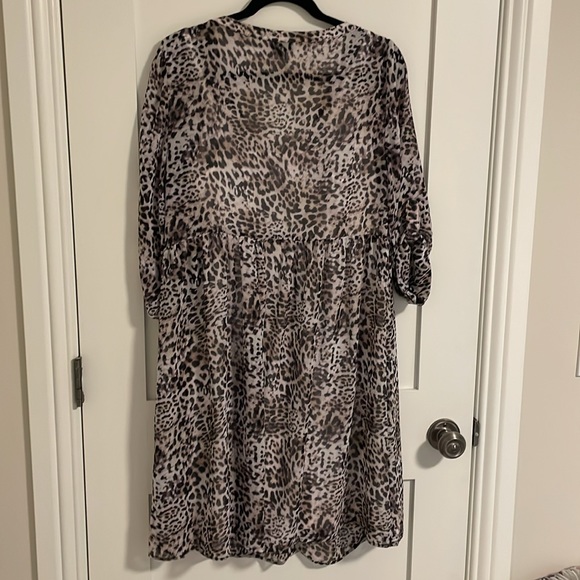 Leopard Print Button-Up Dress - Picture 5 of 5